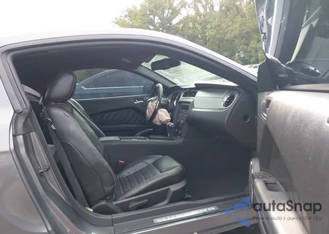 2010 Ford Mustang Gt z USA, uszkodzony, nr VIN 1ZVBP8CH1A5112831